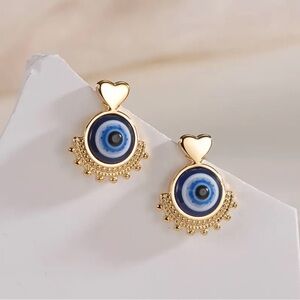 Chic Vintage-Inspired Blue Eye & Heart Drop Earrings For Women